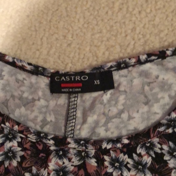 Floral Midi Shift Dress - Picture 3 of 3